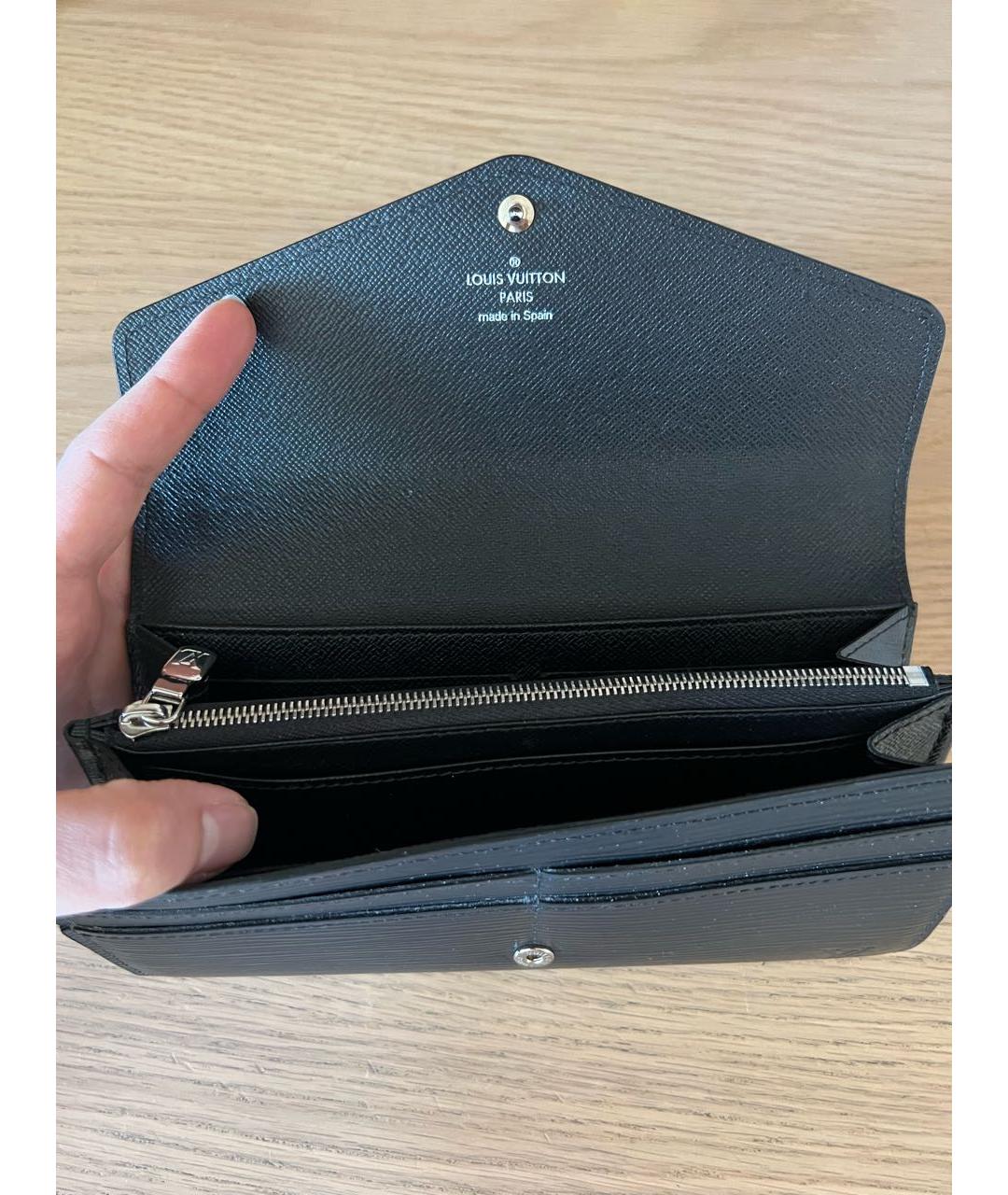 LOUIS VUITTON Черный кожаный кошелек, фото 5
