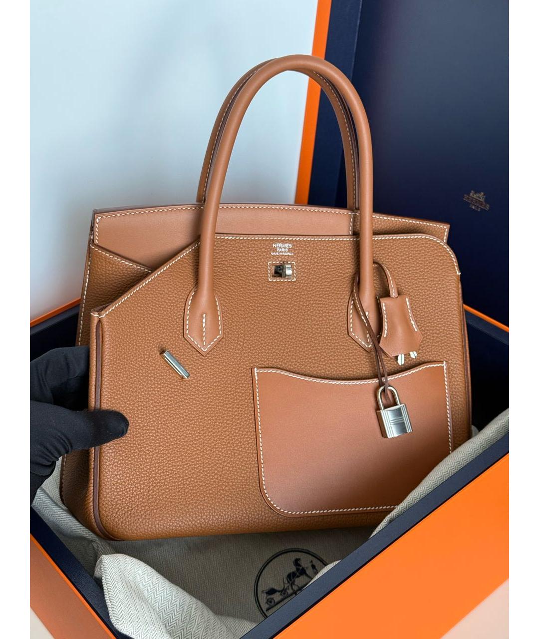 HERMES Коричневая кожаная сумка с короткими ручками, фото 3