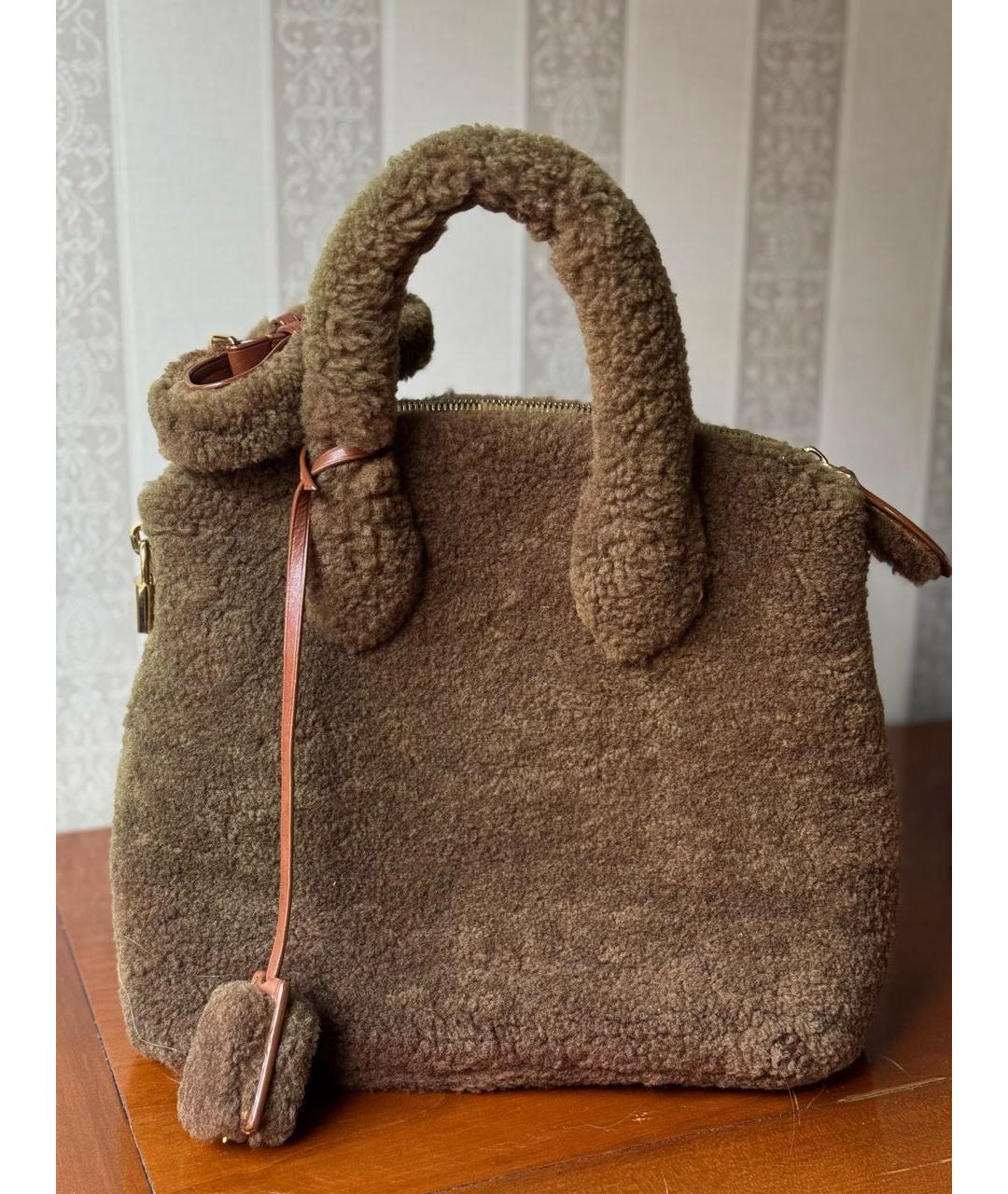 LOUIS VUITTON Коричневая меховая сумка с короткими ручками, фото 6