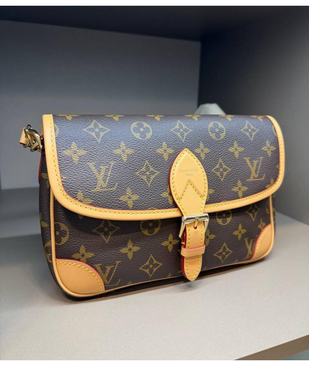 LOUIS VUITTON Коричневая сумка через плечо, фото 5