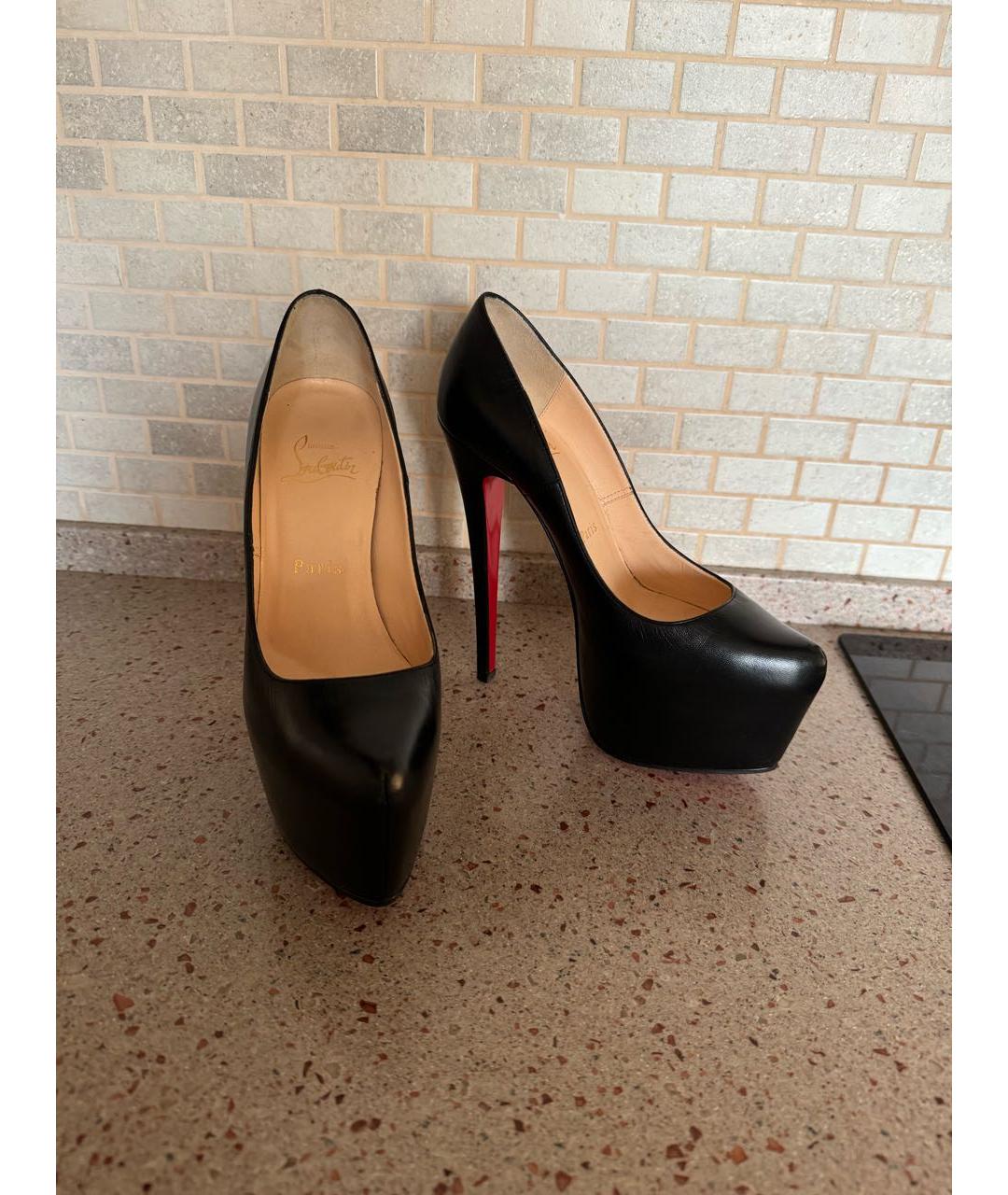 CHRISTIAN LOUBOUTIN Черные кожаные туфли, фото 4