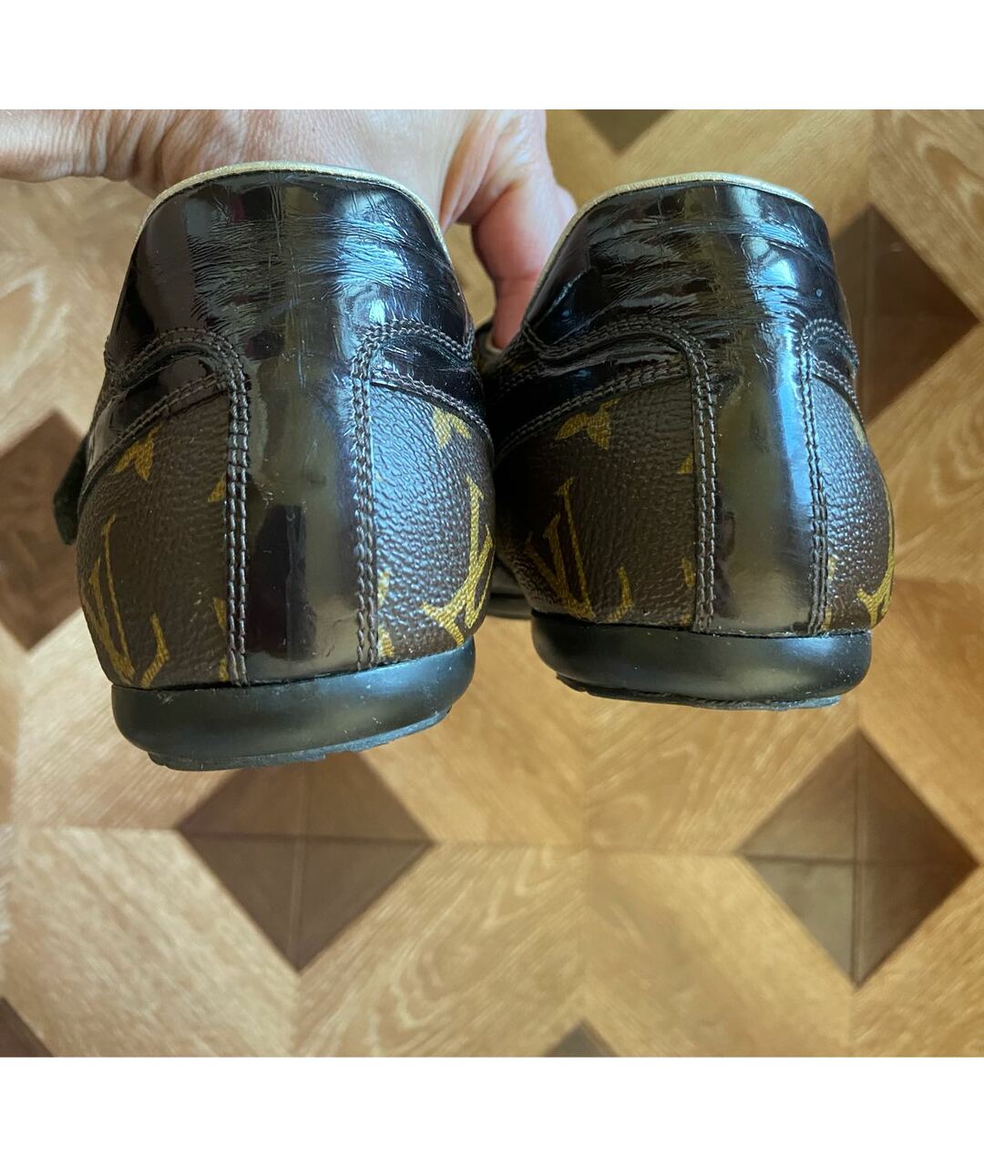 LOUIS VUITTON PRE-OWNED Коричневые кожаные кроссовки, фото 4