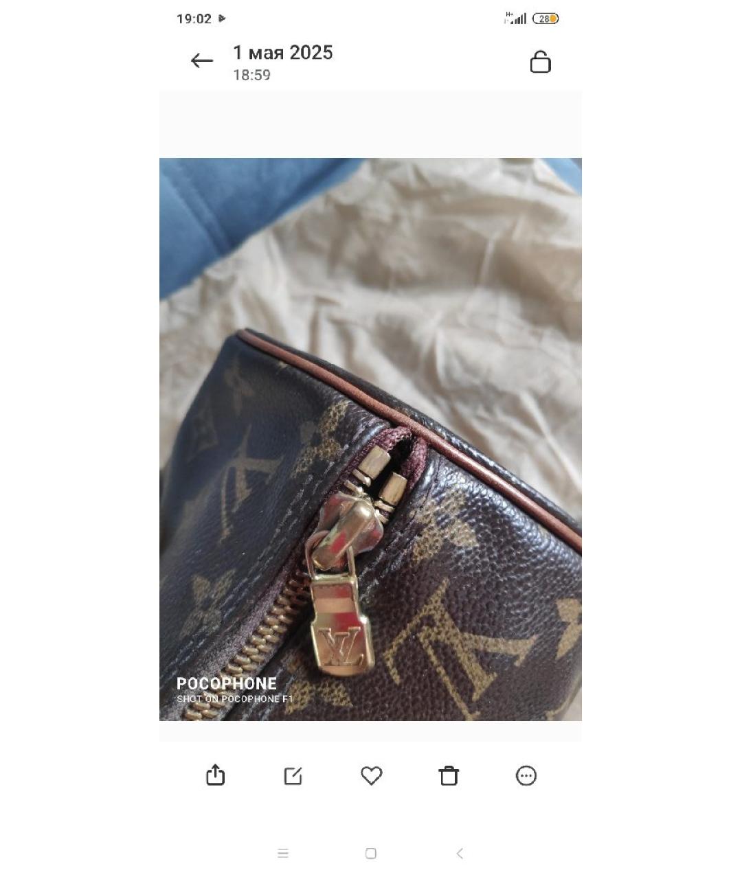 LOUIS VUITTON Коричневая кожаная сумка с короткими ручками, фото 5