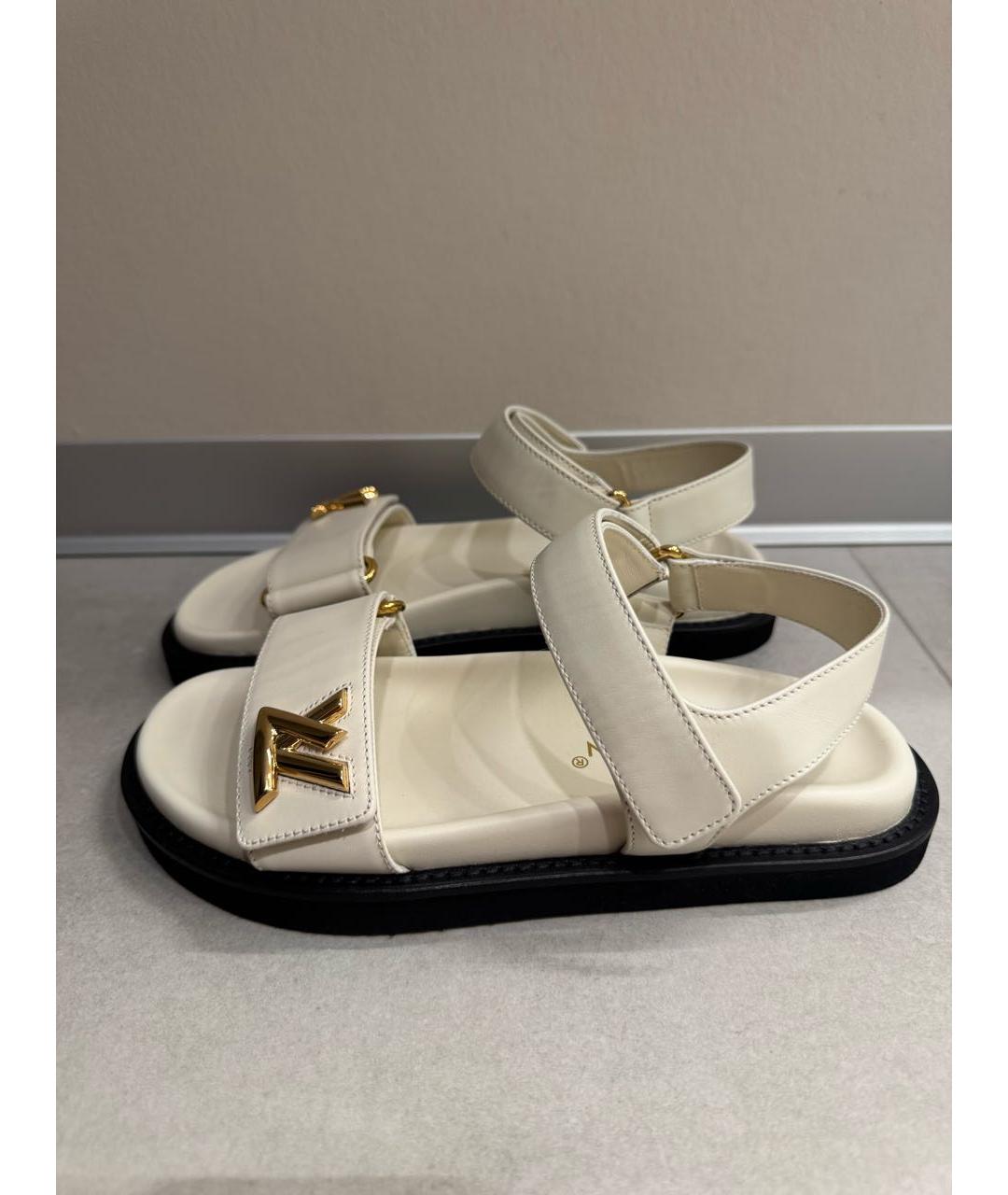LOUIS VUITTON Белые кожаные сандалии, фото 9