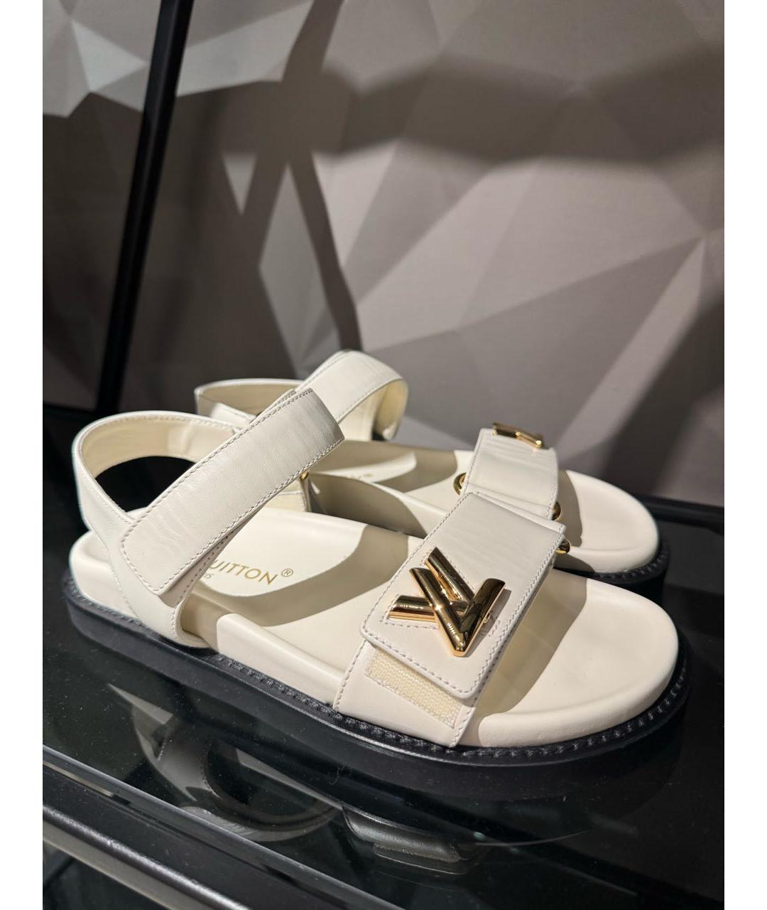 LOUIS VUITTON Белые кожаные сандалии, фото 3