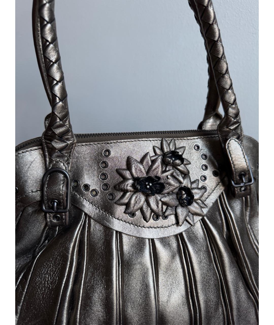 BOTTEGA VENETA Серебряная кожаная сумка с короткими ручками, фото 4