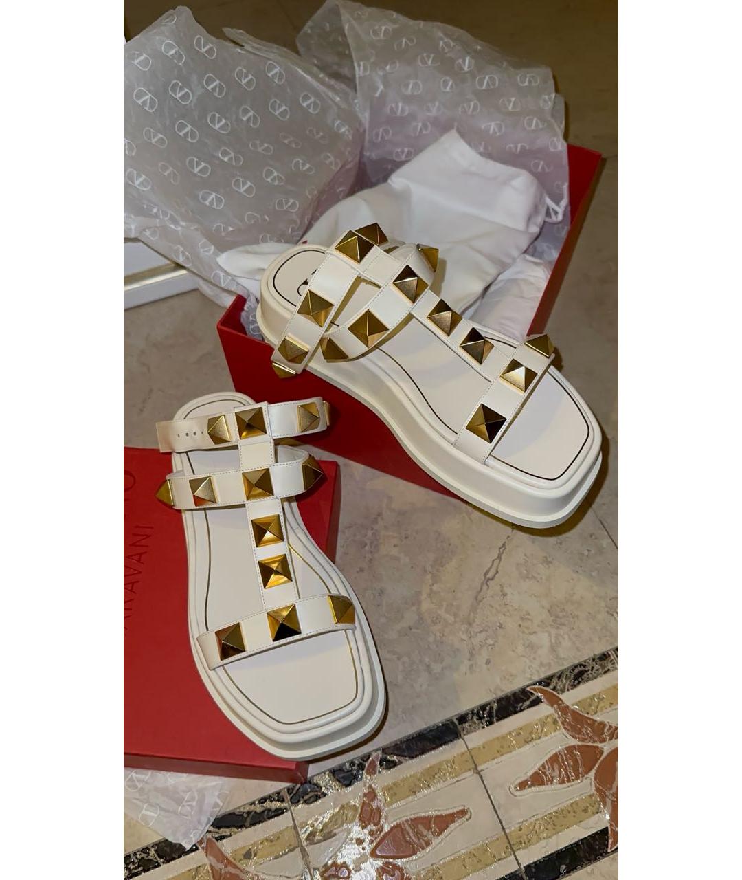 VALENTINO Белые кожаные босоножки, фото 4