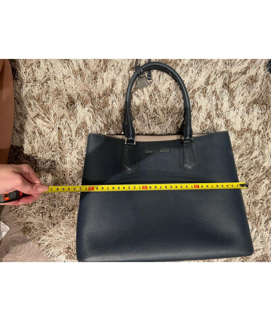 MICHAEL KORS Синяя кожаная сумка с короткими ручками, фото 7