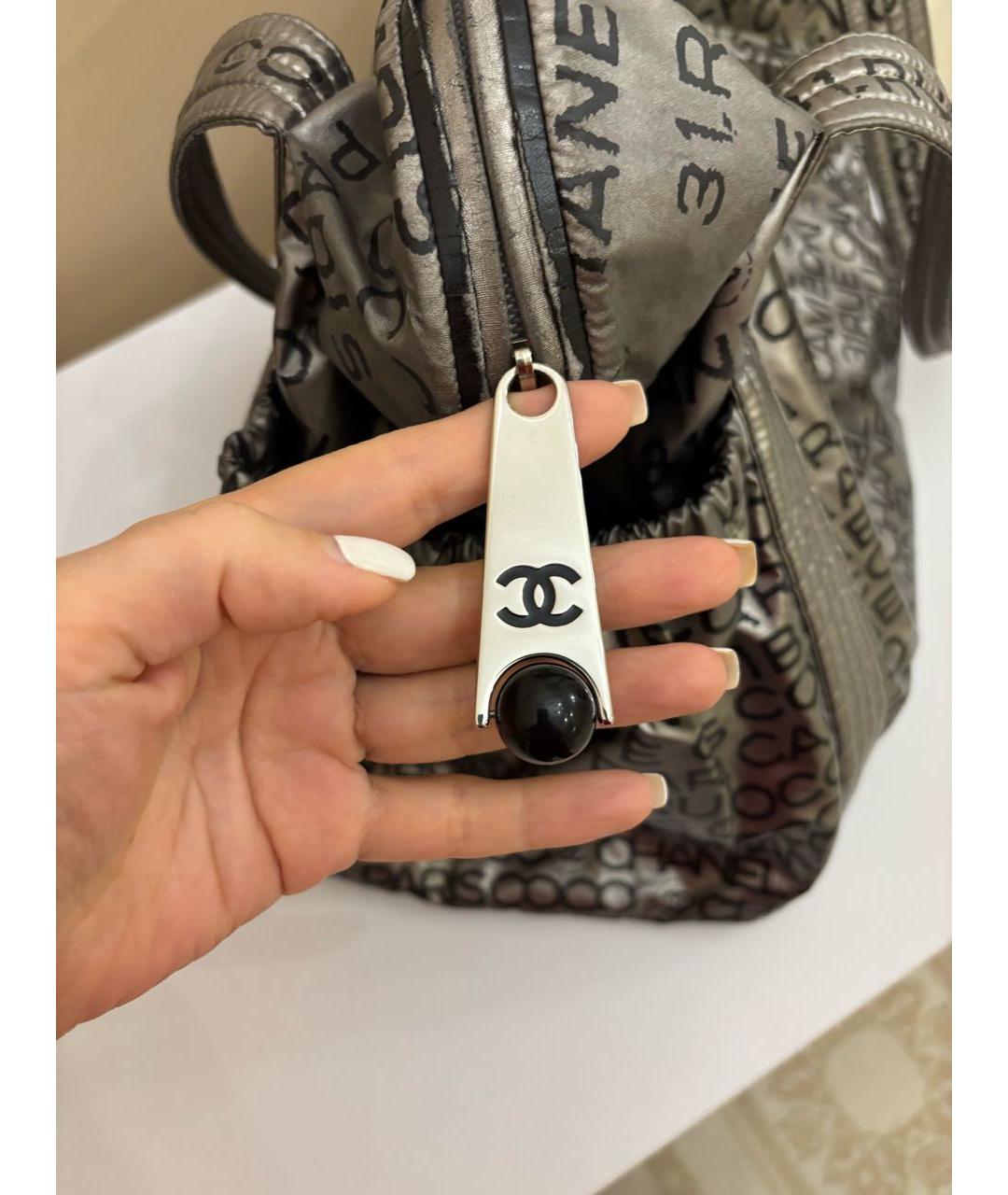 CHANEL Серебряная синтетическая сумка тоут, фото 3