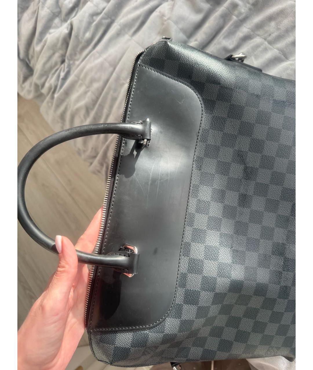 LOUIS VUITTON Антрацитовый кожаный портфель, фото 2
