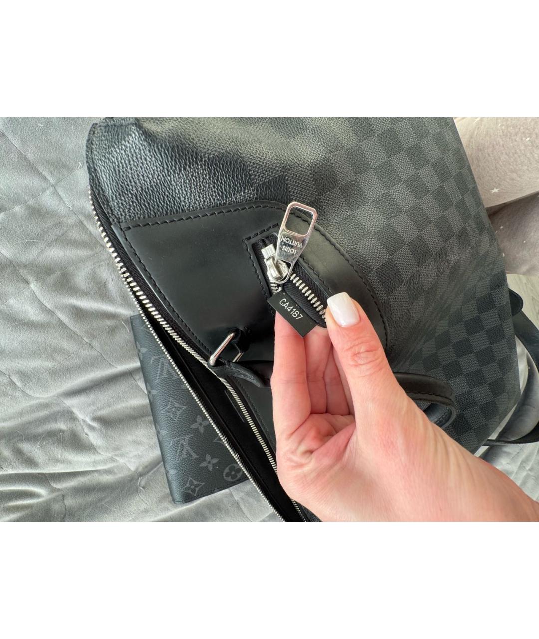 LOUIS VUITTON Антрацитовый кожаный портфель, фото 8