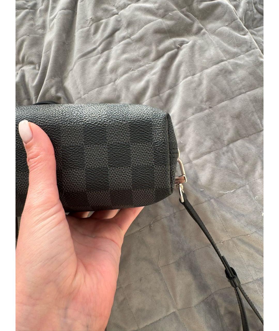 LOUIS VUITTON Антрацитовый кожаный портфель, фото 7