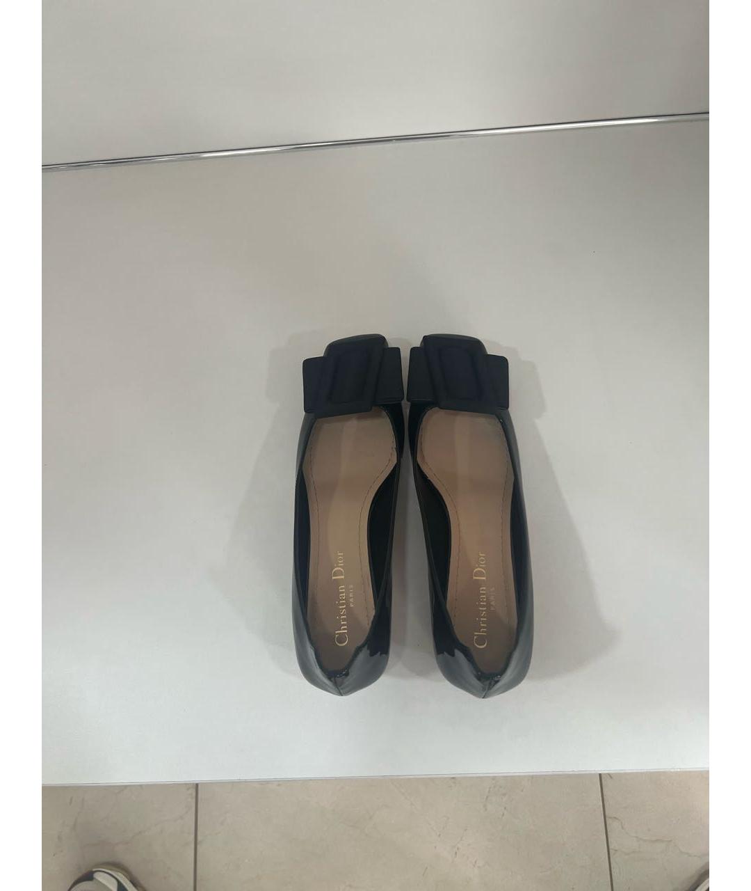 CHRISTIAN DIOR Черные туфли из лакированной кожи, фото 3
