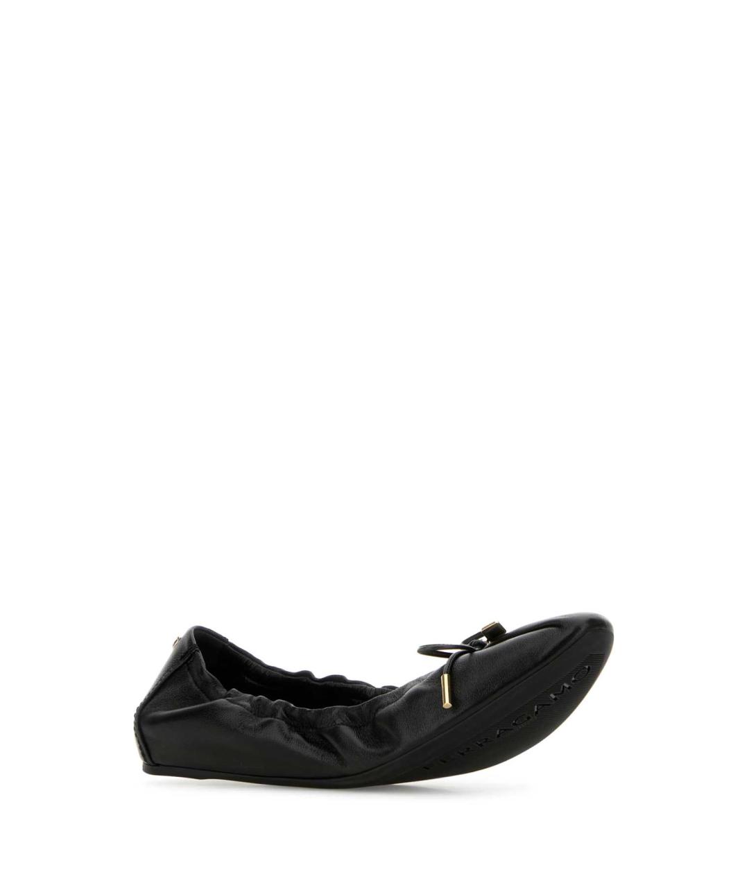 FERRAGAMO Черные кожаные балетки, фото 2