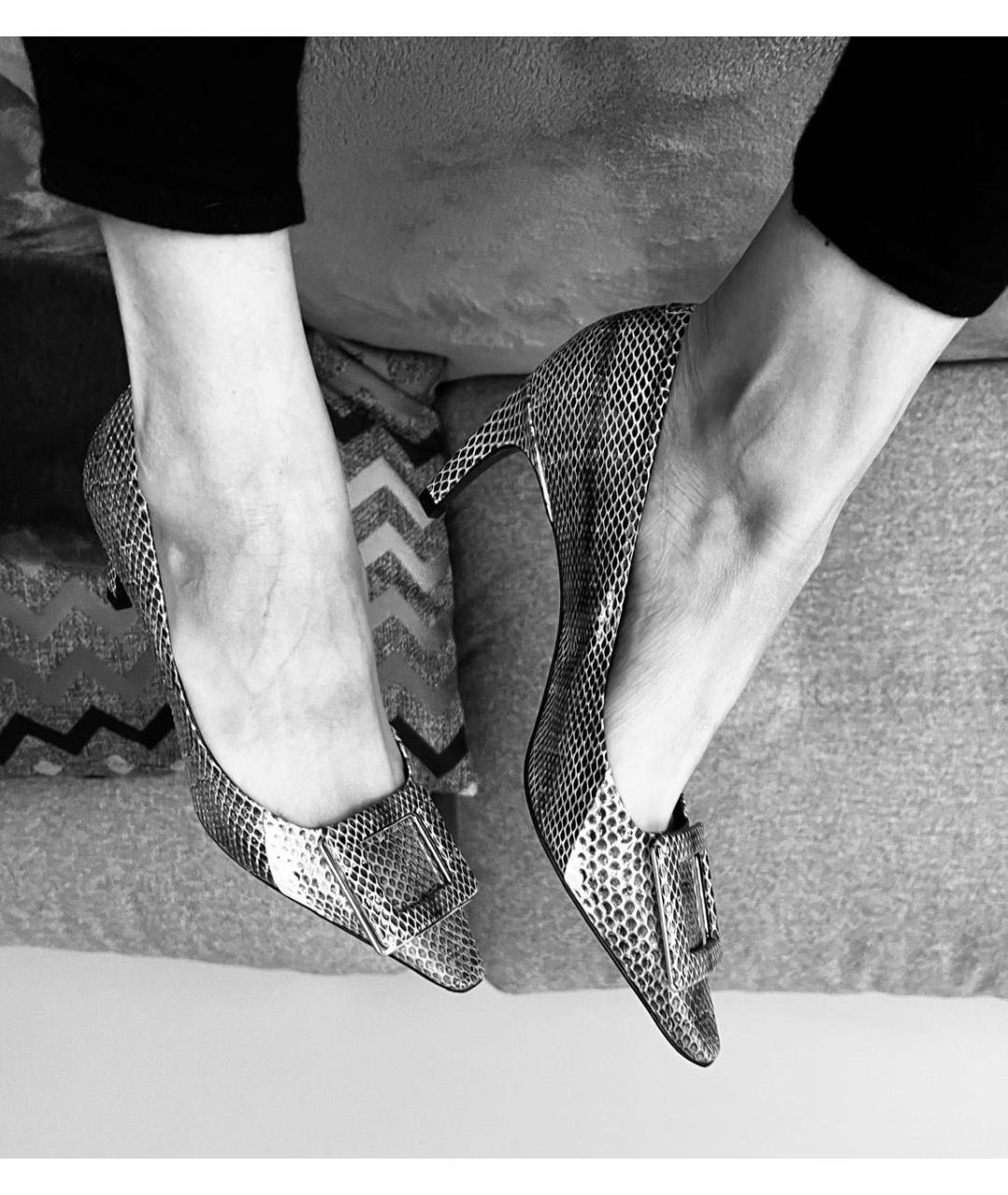 ROGER VIVIER Бежевые туфли из экзотической кожи, фото 8