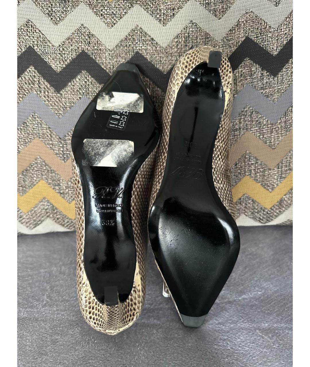 ROGER VIVIER Бежевые туфли из экзотической кожи, фото 5