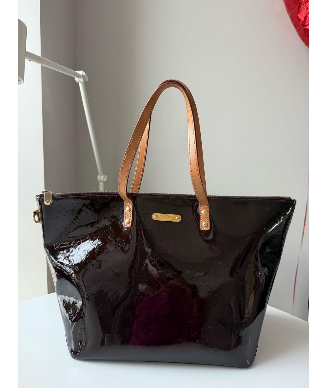 LOUIS VUITTON Бордовая кожаная сумка через плечо, фото 9