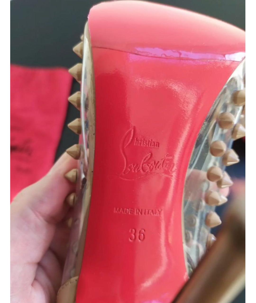 CHRISTIAN LOUBOUTIN Бежевые туфли из лакированной кожи, фото 5