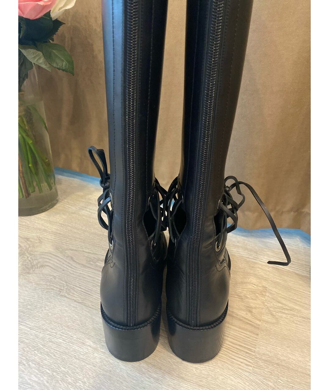 CHANEL Черные кожаные сапоги, фото 4