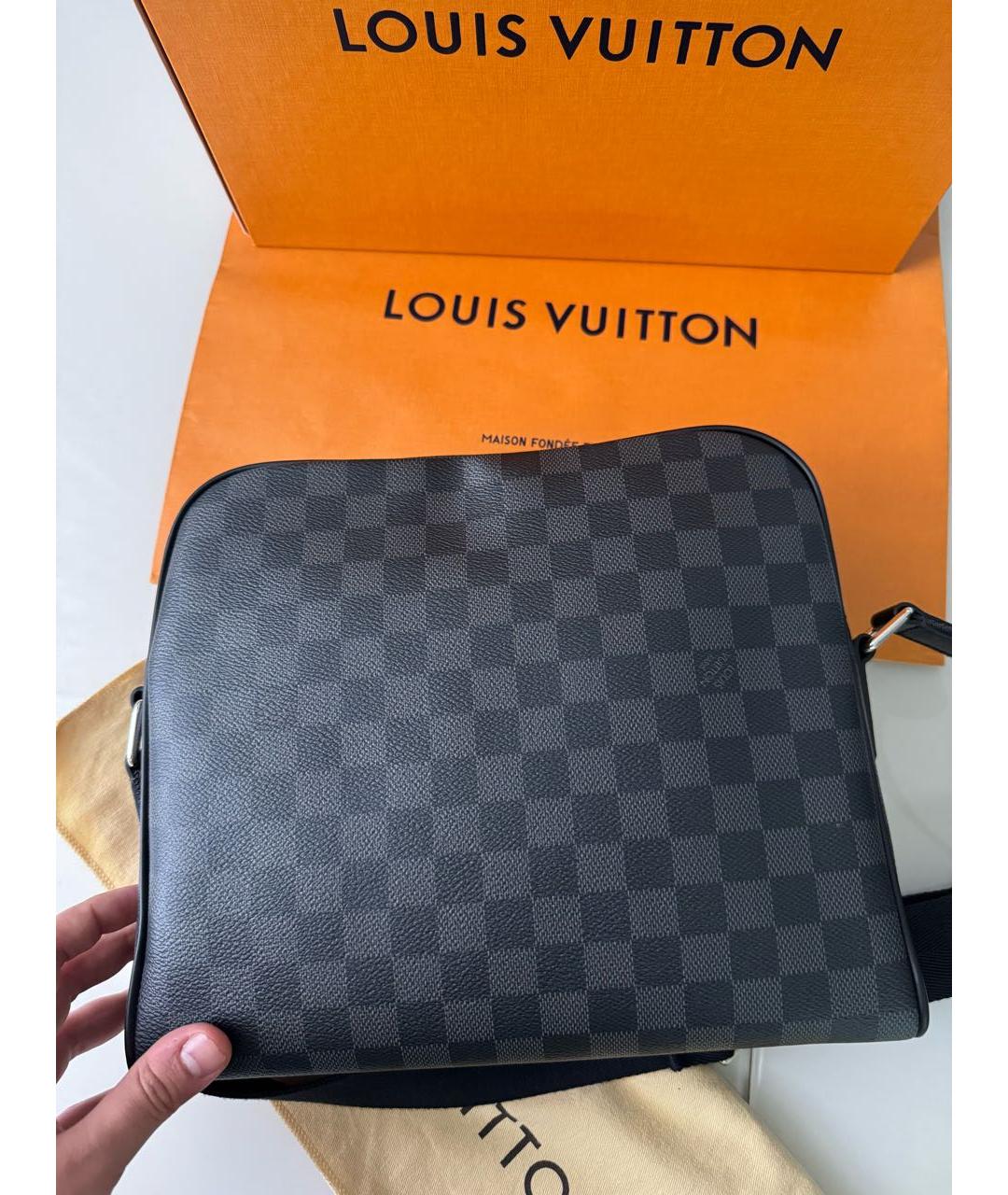 LOUIS VUITTON Черная сумка на плечо, фото 4