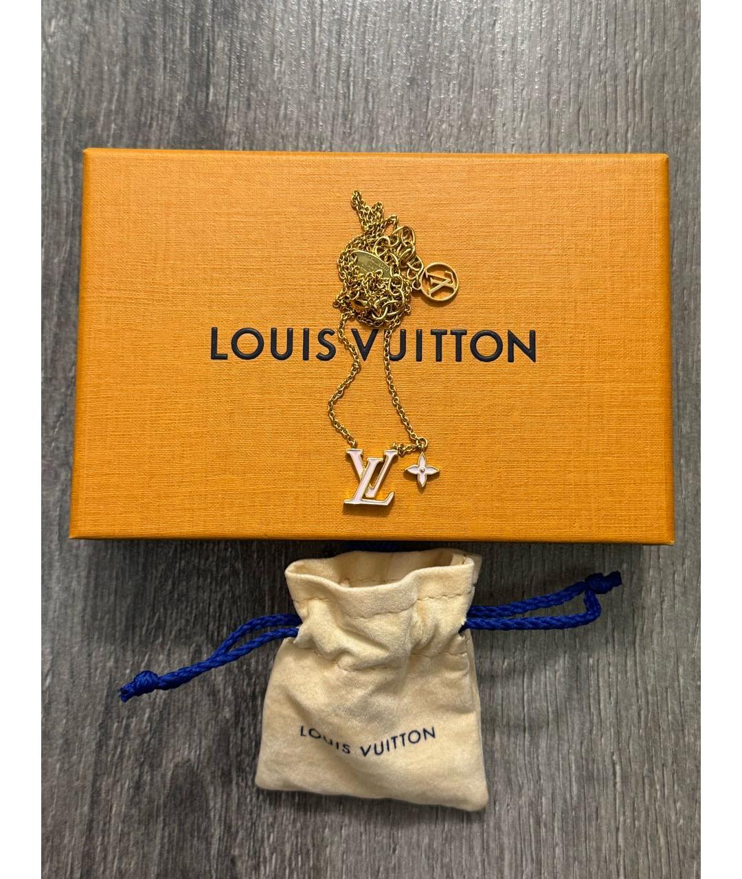 LOUIS VUITTON Золотая латунная подвеска, фото 6