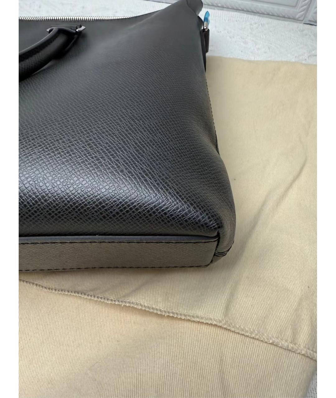 LOUIS VUITTON Черная кожаная сумка на плечо, фото 5