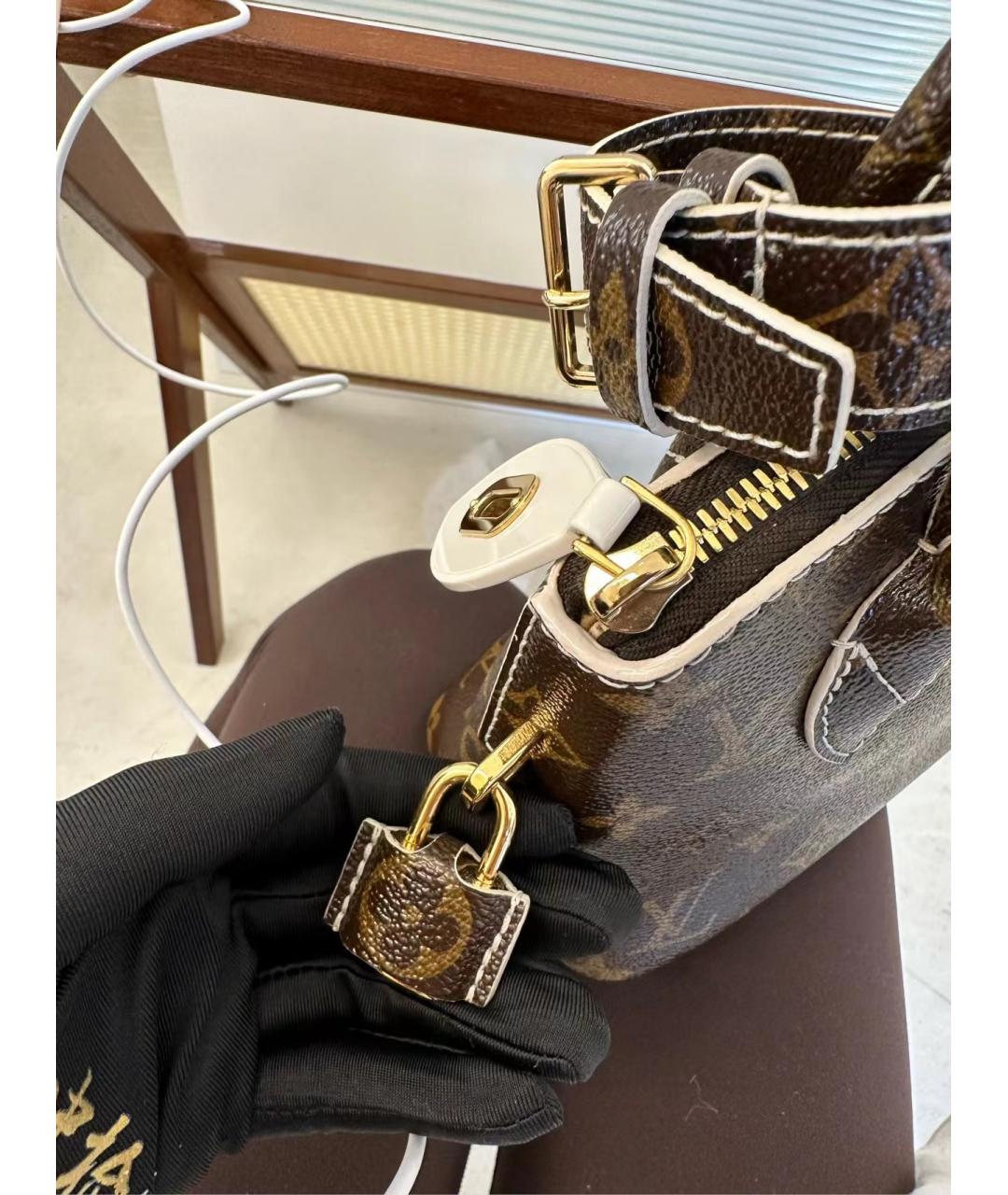 LOUIS VUITTON Коричневая сумка через плечо, фото 3