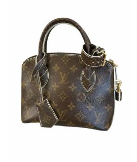 LOUIS VUITTON Сумка через плечо