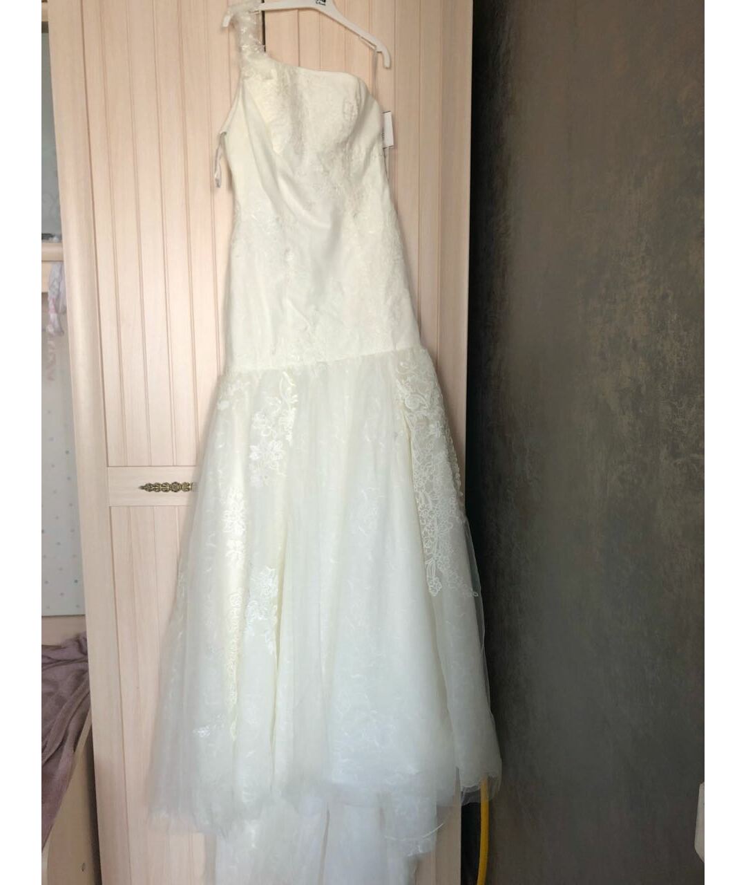 VERA WANG Бежевое атласное свадебное платье, фото 4