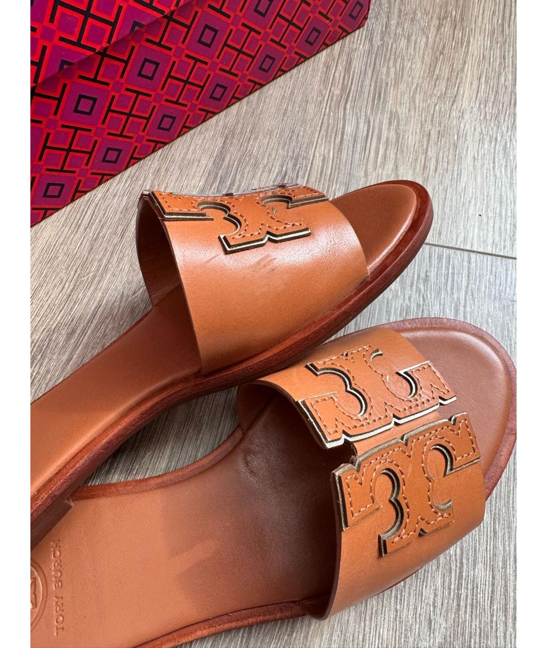 TORY BURCH Коричневые кожаные шлепанцы, фото 6