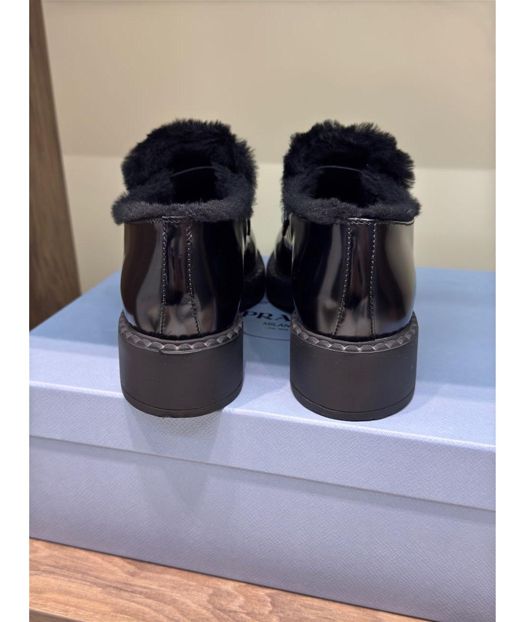 PRADA Черные лоферы из лакированной кожи, фото 4