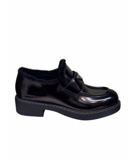 PRADA Лоферы