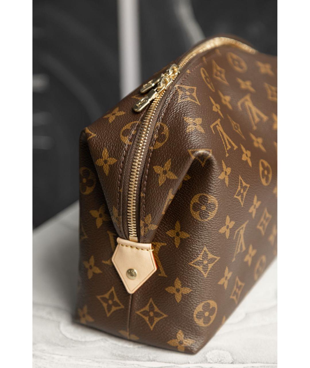 LOUIS VUITTON Коричневая косметичка, фото 3