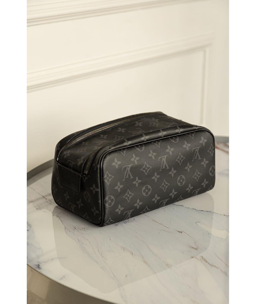 LOUIS VUITTON Черная барсетка, фото 6