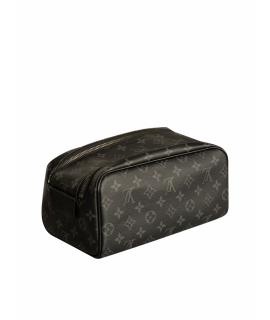 LOUIS VUITTON Барсетка
