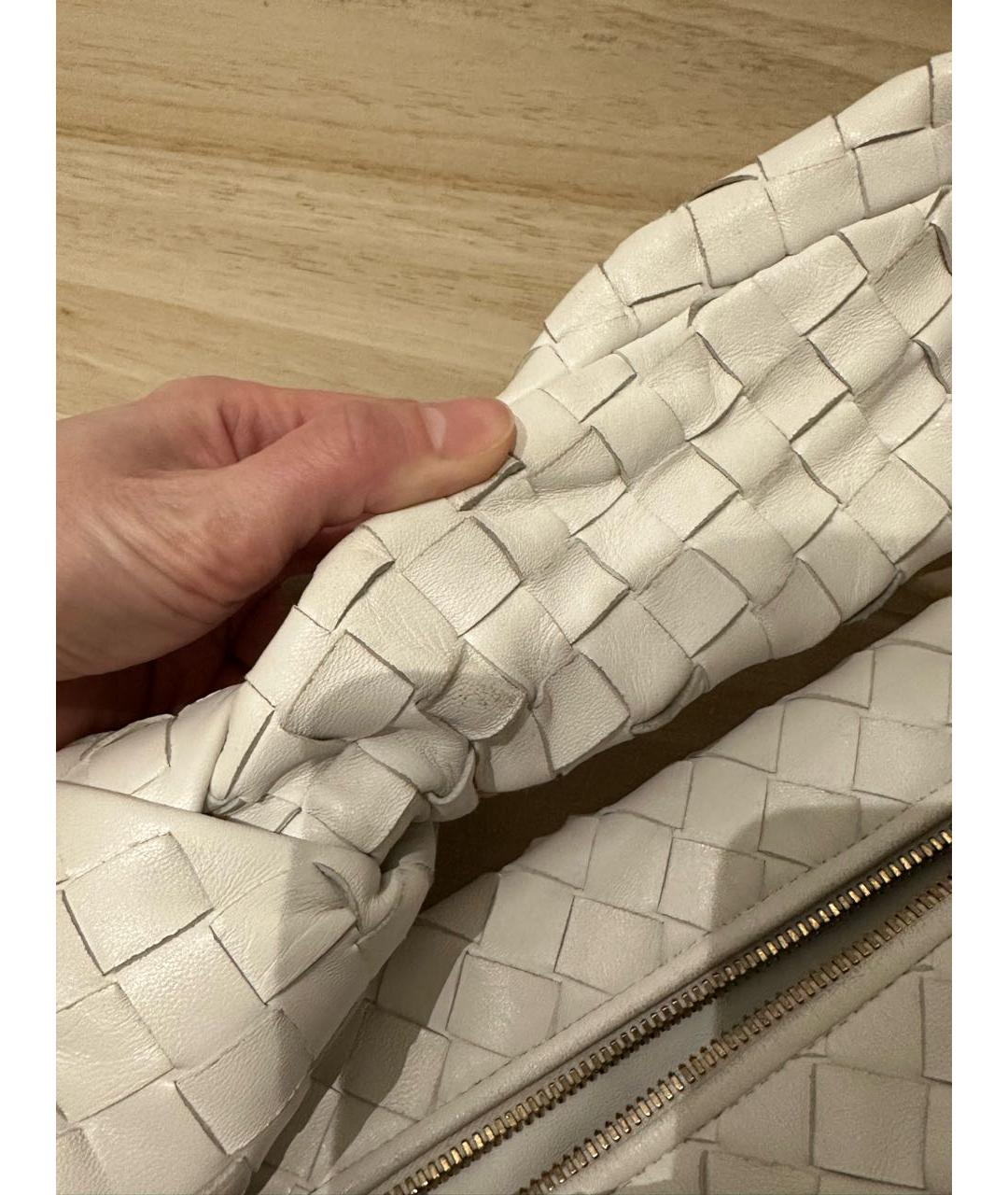 BOTTEGA VENETA Белая кожаная сумка с короткими ручками, фото 6