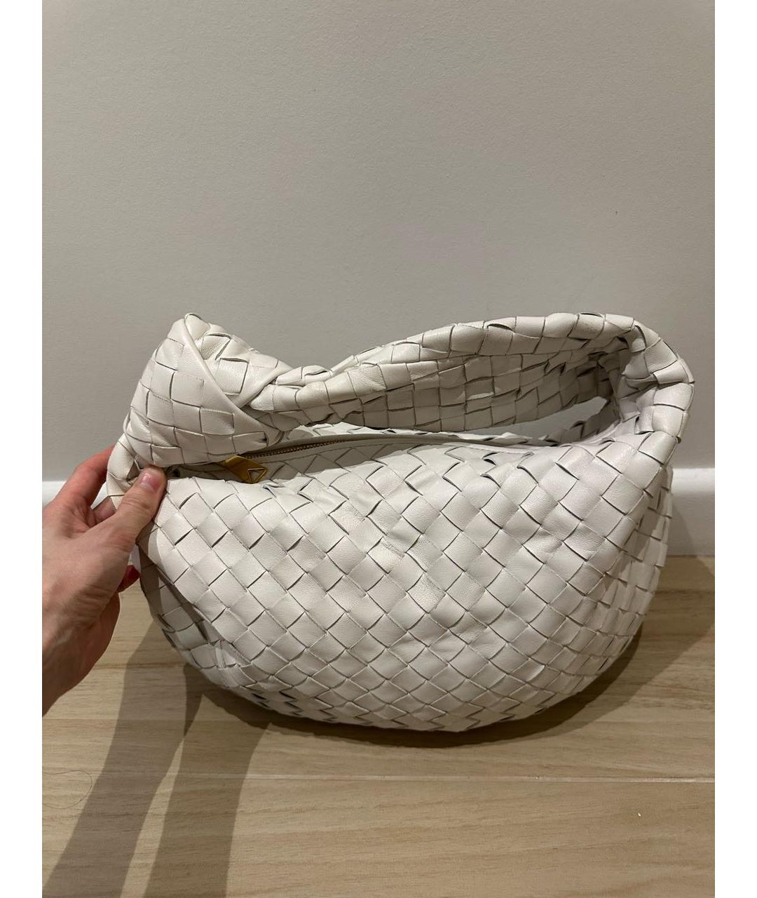 BOTTEGA VENETA Белая кожаная сумка с короткими ручками, фото 3