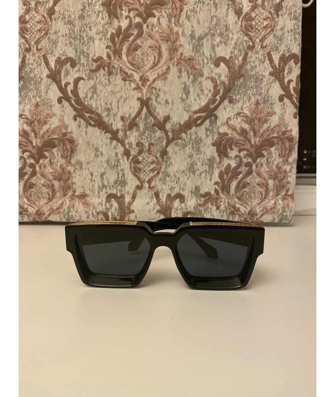 LOUIS VUITTON PRE-OWNED Черные пластиковые солнцезащитные очки, фото 8