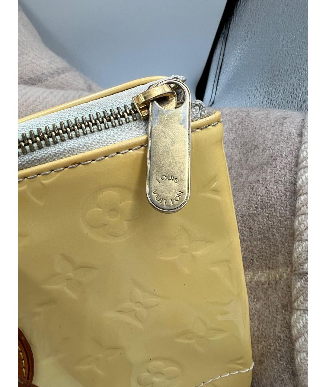 LOUIS VUITTON Желтая кожаная сумка с короткими ручками, фото 4