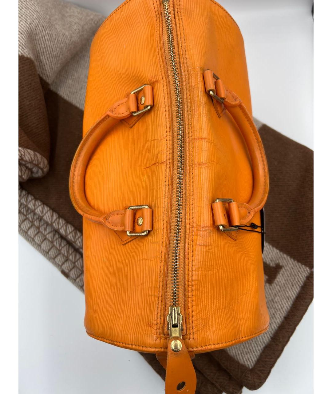 LOUIS VUITTON Оранжевая кожаная дорожная/спортивная сумка, фото 6