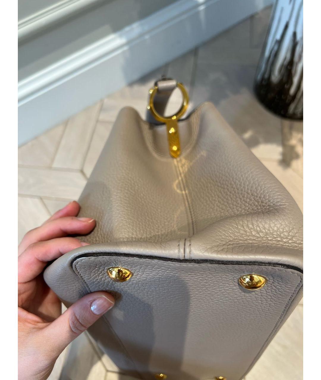 LOUIS VUITTON Бежевая кожаная сумка с короткими ручками, фото 7