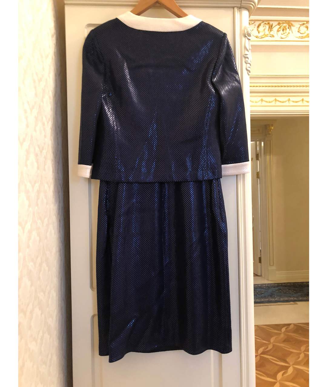 ST. JOHN Темно-синее шерстяное коктейльное платье, фото 2