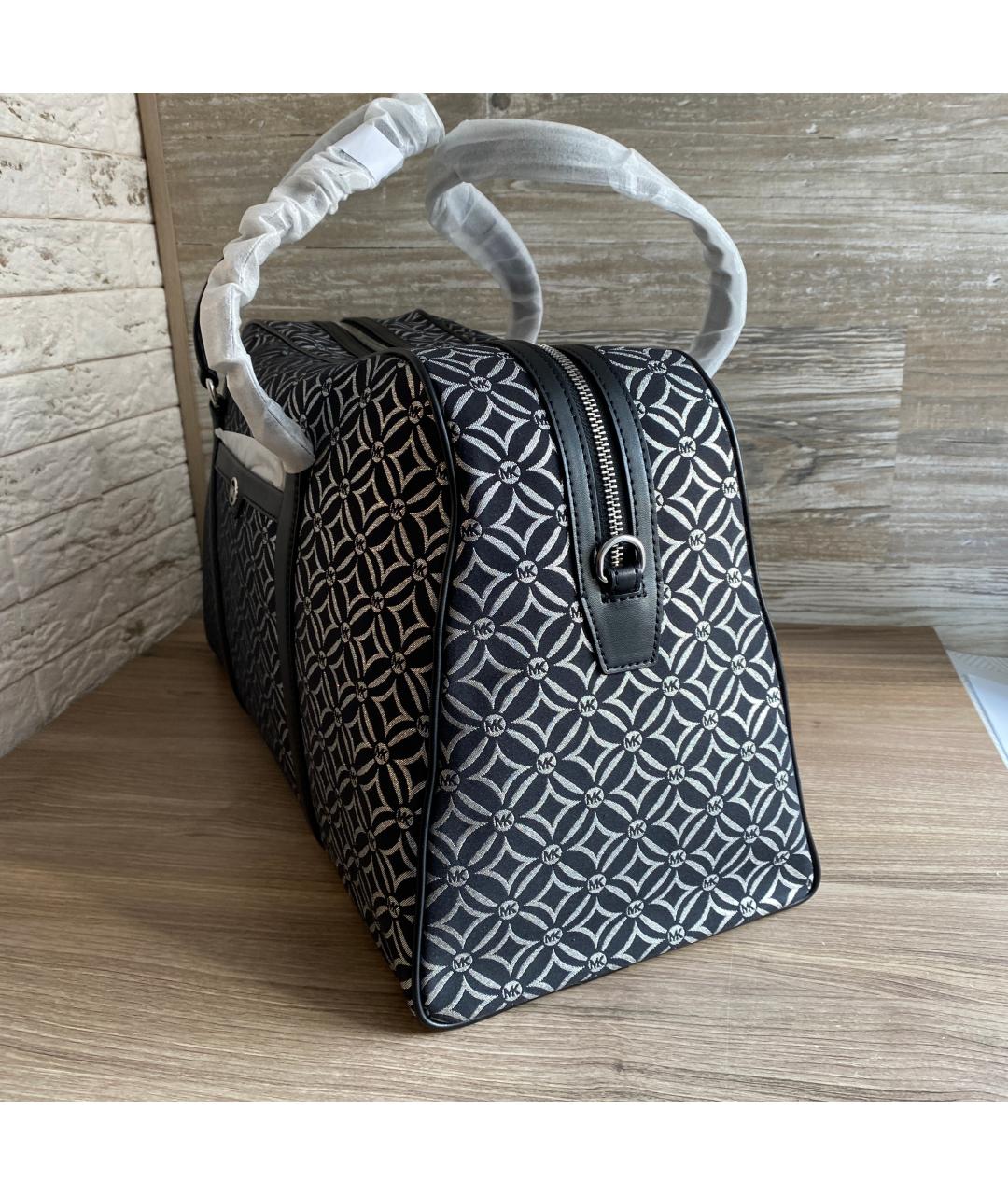 MICHAEL KORS Черная жаккардовая дорожная/спортивная сумка, фото 2