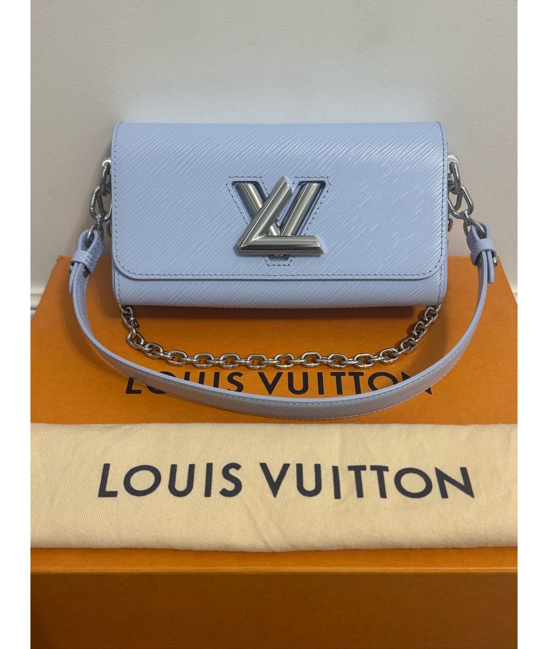 LOUIS VUITTON Голубая кожаная сумка через плечо, фото 9