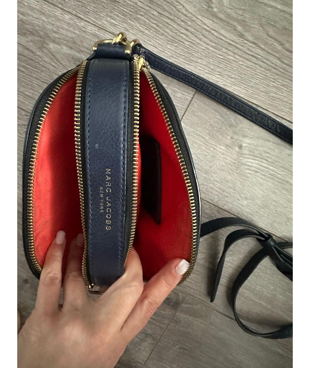 MARC JACOBS Темно-синяя кожаная сумка через плечо, фото 4