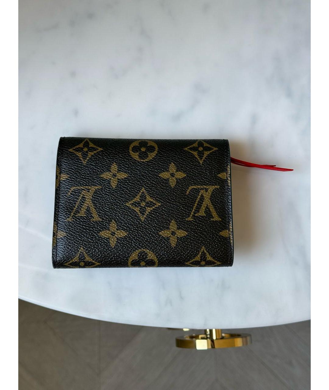 LOUIS VUITTON Коричневый кошелек, фото 3