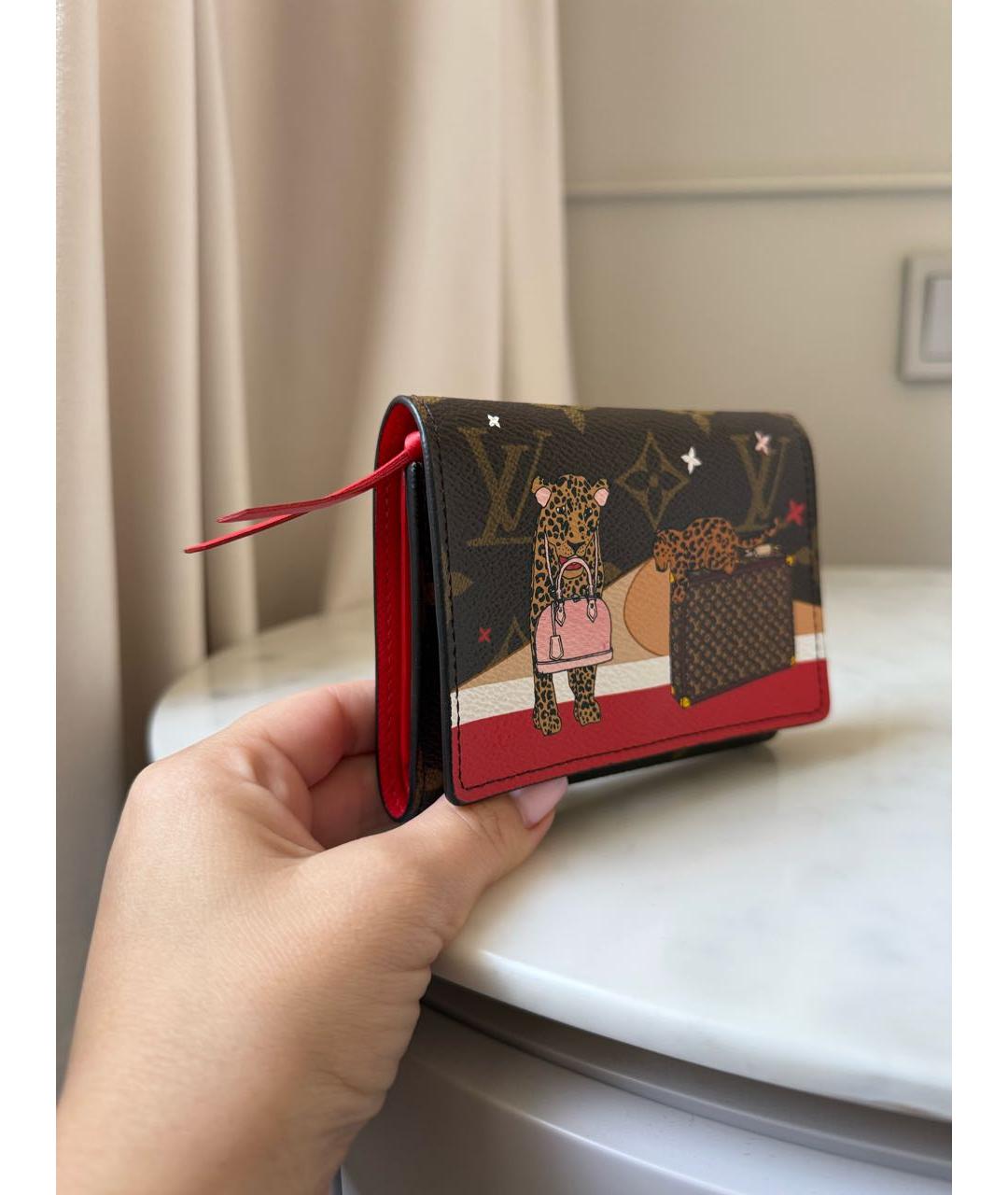 LOUIS VUITTON Коричневый кошелек, фото 2