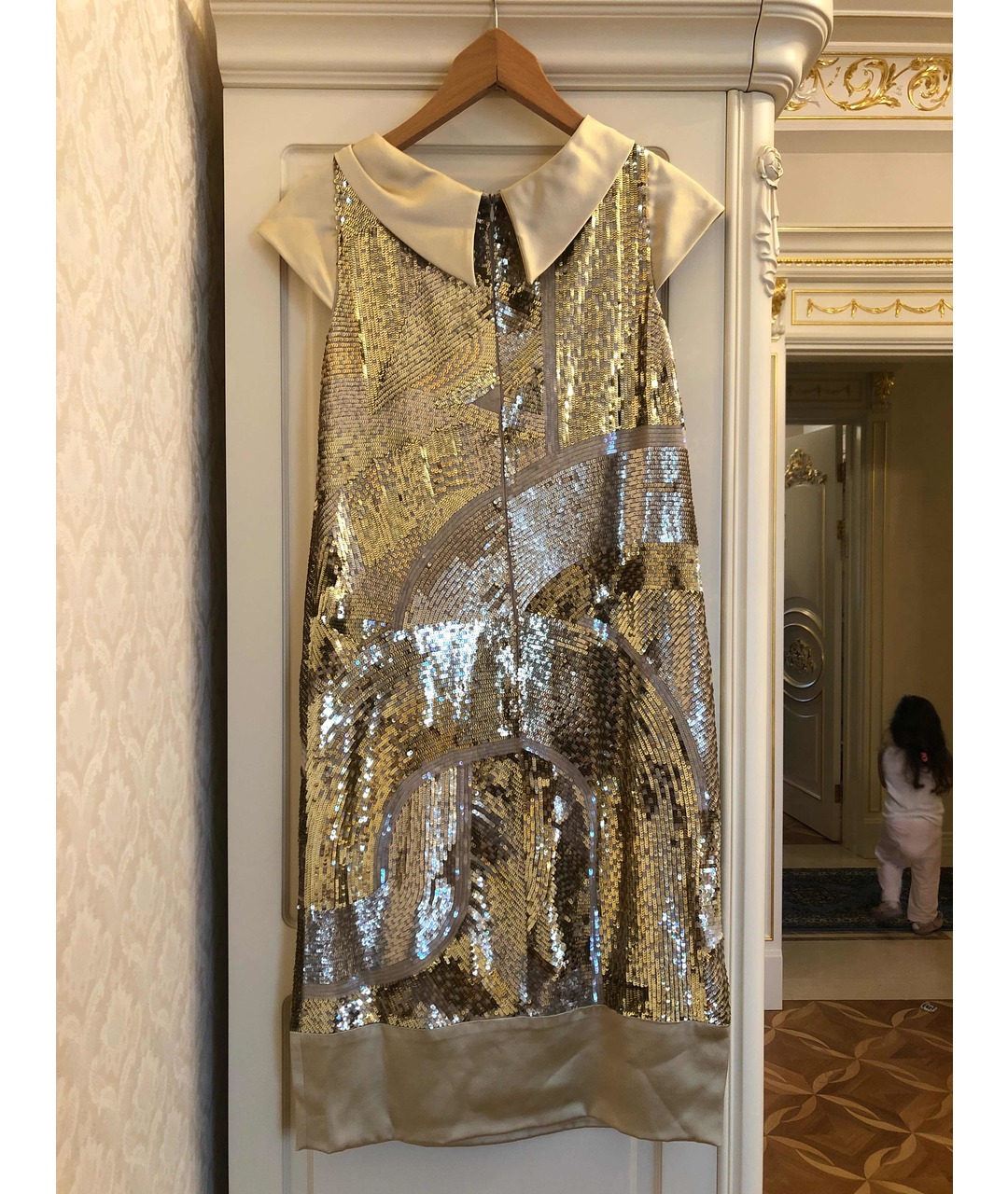 EMILIO PUCCI Золотое атласное коктейльное платье, фото 2