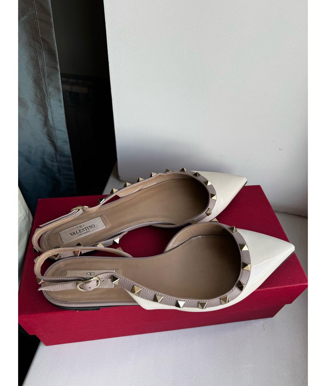 VALENTINO Балетки из лакированной кожи, фото 6
