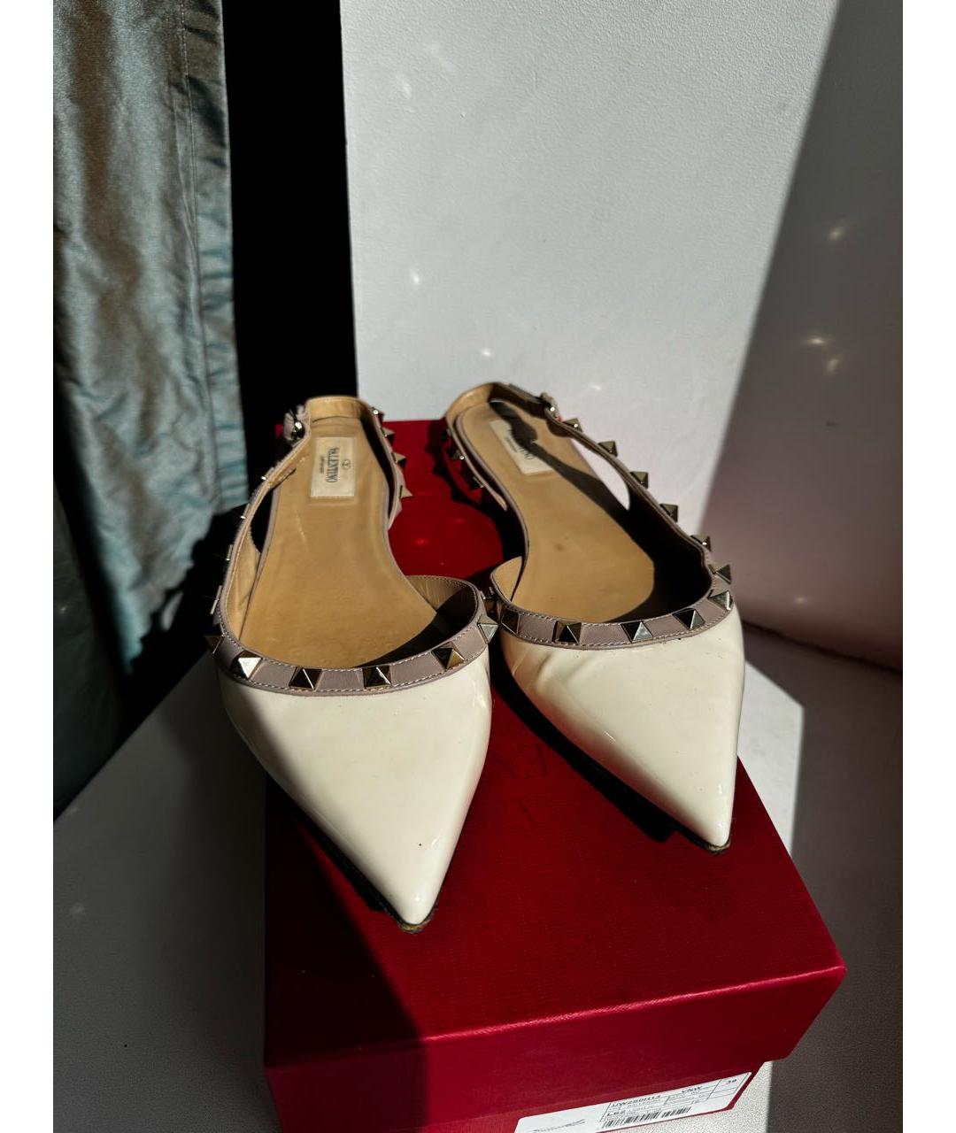 VALENTINO Балетки из лакированной кожи, фото 3